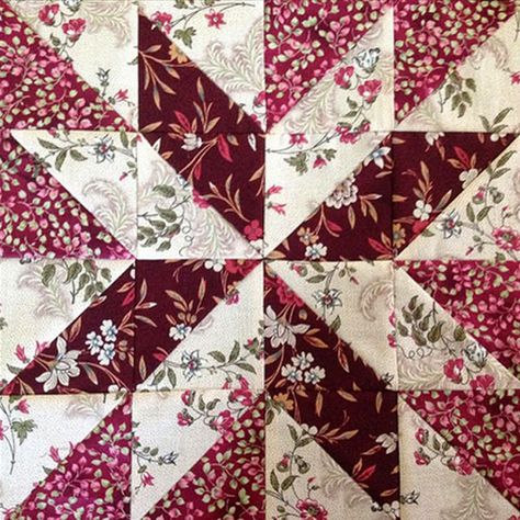 Hunter's Star Quilt Block - Quick & Easy Tutorial 2 Color Quilts, Hunters Star, Hunters Star Quilt, Quilt Blocks Easy, Paisley Quilt, Quilting Designs Patterns, Scrappy Quilt Patterns, Quilt Block Patterns Free, Quilt Square Patterns