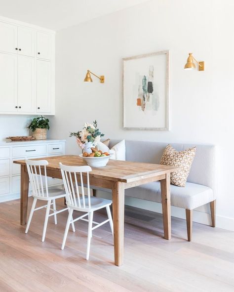 Style Me Pretty Living on Instagram: “Loving this blank space turned breakfast nook! Bench flush against the wall, a great farm table, a gorgeous painting and two sconces to…” Dining Set Small Space, Kitchen Small Dining Area, Small Corner Dining Area, Small Kitchen Table And Chairs, Tiny Home Dining Area, Kitchen Table For Small Spaces, Small Dining Table With Bench, Small Dining Area In Living Room, Dining Room Table Small Space