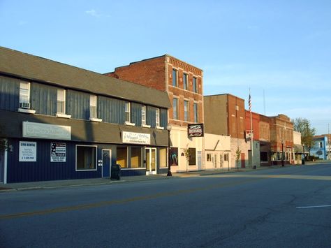 Main Street - small town Small Town Main Street, Main Street, Small Town, Small Towns, Multi Story Building, Maine, House Styles, Building