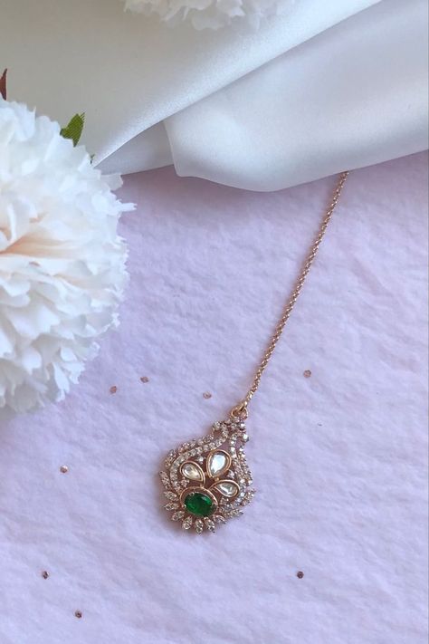 Jan 17, 2022 - American Diamond Green Rose Gold Maang Tikka Brand New Approx size of the Maang tikka is 12cm in length, 2.2cm in width. Please contact me with any questions you may have. Mang Tika Jewelry, Diamond Mangtika, Green Maang Tikka, Diamond Tikka, Diamond Maang Tikka, Gold Maang Tikka, Gold Tikka, Tika Jewelry, Tikka Designs