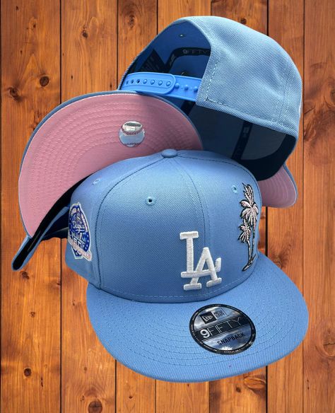 La Hat Pink, Mlb Hats, Blue Cap Outfit, Snapback Hat, Yankee Fitted, Streetwear Hats, Swag Hats, Custom Fitted Hats, Cute Caps