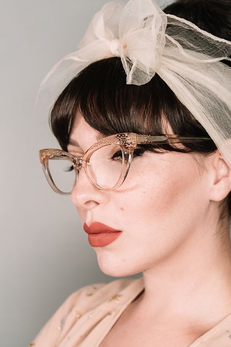 Cat Eye Glasses Makeup, Red Eye Glasses, Bonlook Glasses, Fan Bun, Vintage Moodboard, Keiko Lynn, Cateye Glasses, Eyeglasses Fashion, Retro Eyeglasses