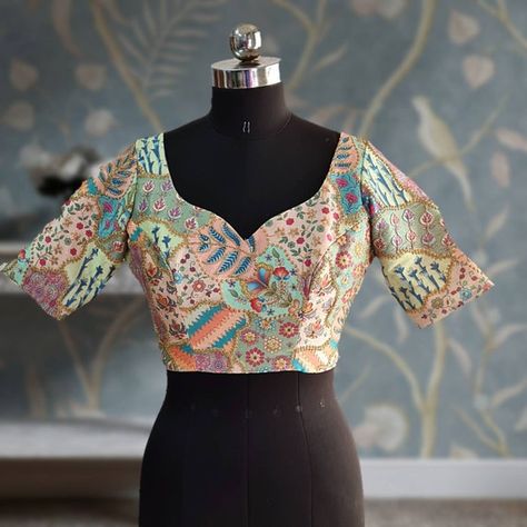 Check out this item in my Etsy shop https://www.etsy.com/uk/listing/1326108640/beautiful-multicolor-zari-patch-work Patchwork, Multicolor Blouse Design, Patchwork Blouse Designs, Blouses Design, Sari Design, Multicolor Sequins, Aari Blouse, New Blouse Designs, Patch Work Blouse