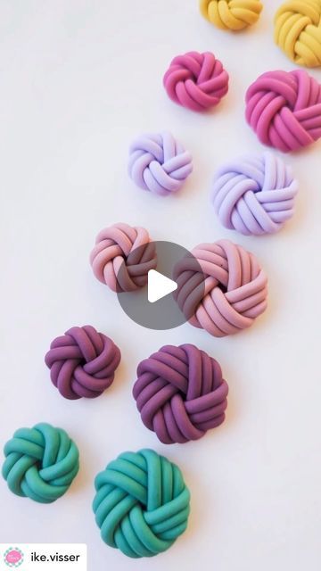 Clay Knot Earrings Tutorial, Knot Clay Earrings Diy, Knit Clay Earrings Tutorial, Fimo Earings Diy, Polymer Clay Earrings Knot, What Is Polymer Clay, Best Polymer Clay For Earrings, Polymer Clay Claw Clip, Polymer Clay Macrame