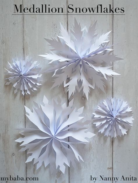 Paper Snowflake Designs, Snowflakes Diy, Paper Medallions, Paper Snowflakes Diy, Snowflake Party, Paper Snowflake, Paper Christmas Decorations, Snow Flakes Diy, Paper Flower Crafts