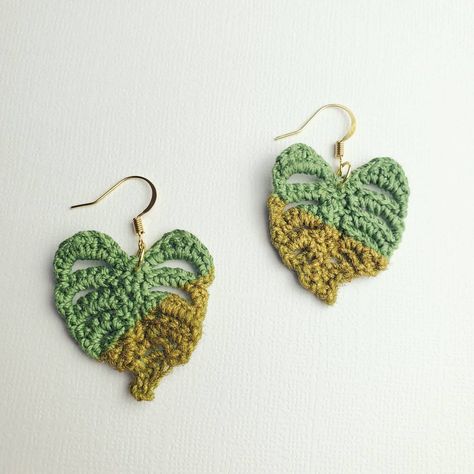 Crochet Monstera, Summertime Madness, Monstera Earrings, Crochet Leaf, Accessories Crochet, Crochet Leaf Patterns, Leaf Patterns, Crochet Leaves, June 17