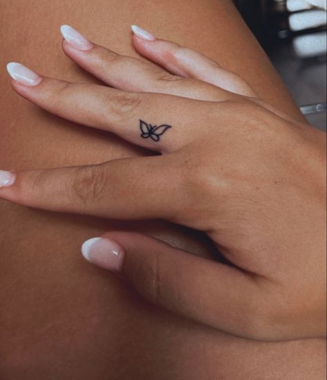 Tiny Butterfly Finger Tattoo, Inside The Finger Tattoo, Inside Of Finger Tattoo, Tattoo Between Fingers, Middle Finger Tattoo For Women, Inside Finger Tattoo For Women, Finger Tattoos Inside, Finger Butterfly Tattoo, Inside Finger Tattoo