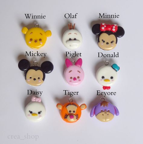 Disney Clay Charms, Disney Art Diy, Fimo Kawaii, Polymer Clay Kunst, Polymer Clay Disney, Crea Fimo, Polymer Clay Kawaii, Fimo Polymer Clay, Clay Magnets