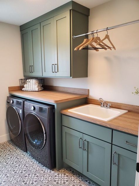 Laundry And Kitchen Combo, Utility Room Hanging Rail, Laundry Room Ideas Wood Cabinets, Laundry Room Sink In Middle, Laundry Room Ideas Countertops, Wood Counter Laundry Room, Back Hallway Ideas Entrance Halls, Laundry Room Utility Sink Cabinet, Hunter Green Laundry Room