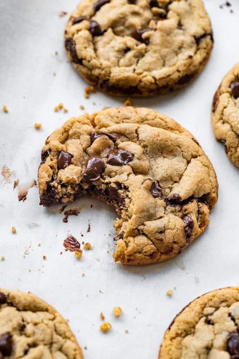 Small Recipe Chocolate Chip Cookies, Easy Mini Chocolate Chip Cookies, Small Batch Oatmeal Chocolate Cookies, Minimal Ingredient Baking, Small Batch Gluten Free Chocolate Chip Cookies, Mini Batch Of Chocolate Chip Cookies, Small Batch Cookies No Egg, Soft Flat Chocolate Chip Cookies, Small Bath Chocolate Chip Cookies