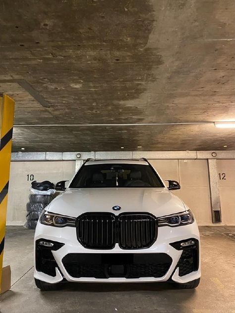 Bmw X7 Aesthetic, Бмв X7, Mobil Mahal, Carros Bmw, Luxury Car Photos, Бмв X6, Mercedes Suv, M Power, Dream Cars Bmw