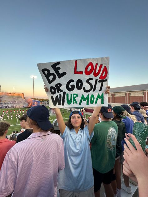 Frat themed football game with poster sign saying get loud or go sit with your mom Frat Night Football Theme, Frat Boy Football Theme, Friday Night Lights Theme, Frat Theme, Outfit Inspo High School, Fnl Fits, Pep Club, Friday Night Football, Fb Games