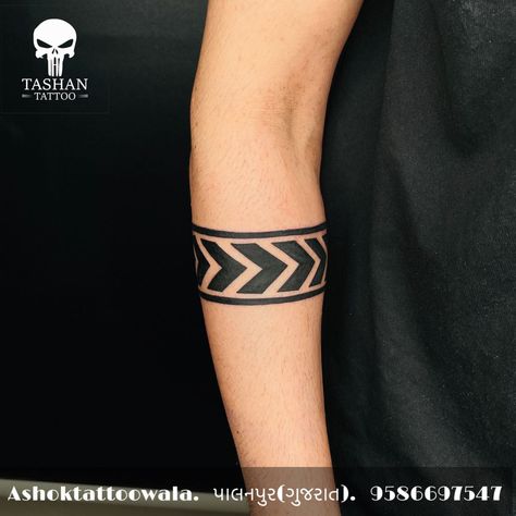 Hand Band Tattoo For Men, Hand Band Tattoo, Celtic Band Tattoo, Leg Band Tattoos, Ankh Tattoo, Band Tattoos For Men, Jeep Wallpaper, Wrist Tattoo Ideas, Hand Band