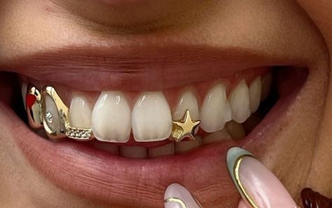 One Tooth Grill Women, Woman Grills, Teeth Grills For Women, Cute Grills For Women, Grills For Women Teeth, Grillz For Women, Tooth Grill, Gold Teeth Grillz, Girl Grillz