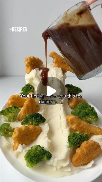 Recipes on Instagram: "If you’re looking for an epic dinner, this is it. 🙌🌋 This Mashed Potato Volcano is full of adventurous flavor 🦖✨  #mashedpotatovolcano #mashedpotato #potatoes #volcano#chickennuggets #chicken #broccoli #gravy #funrecipes" Dino Nugget Mashed Potato Volcano, Mashed Potato Volcano, Potato Volcano, Gravy For Mashed Potatoes, Potato Gravy, Mashed Potato, Chicken Broccoli, Volcano, Gravy