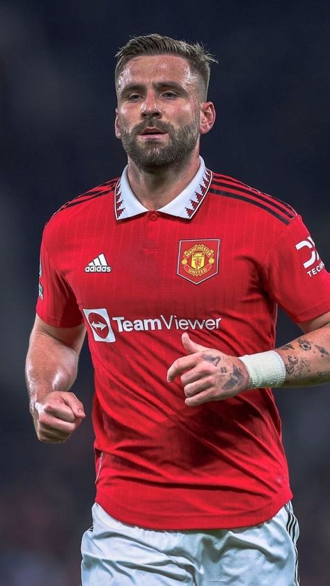 Luke Shaw Manchester United, Football Celebrations, Luke Shaw, Manchester United Wallpaper, Manchester United Players, Manchester United Football Club, Manchester United Football, Man Utd, Professional Football