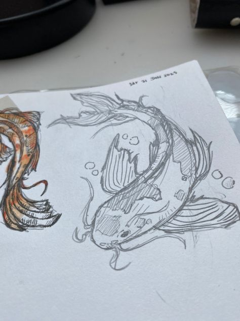 Spine Sketch Drawings, Juice Box Sketch, Sketchbook Sketches Doodles, Art Sketches Sea Animals, Marine Animals Drawing Aesthetic, Drawing What You See, Cute Koi Fish Drawing, Drawing Ideas Sea Animals, Flower Drawing Inspiration