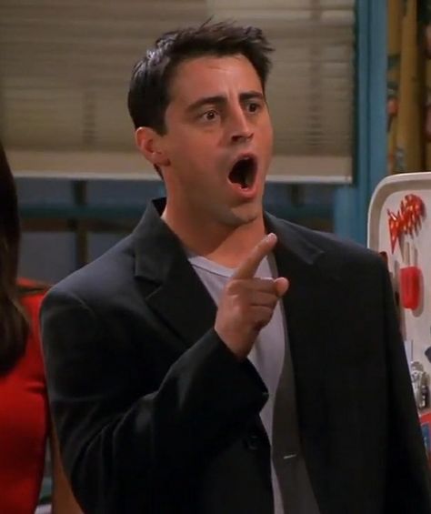 Joey Tribbiani Funny Faces, Joey Tribbiani Mood, Joey Tribbiani Funny, Joey Tribbiani Icons, Joey Aesthetic, Joey From Friends, Friends Widget, Friends Wardrobe, Joey Chandler