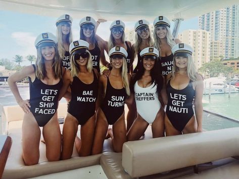 21 Best Bachelorette Swimsuits: Fun One-Piece + Bikinis for Bachelorettes Bride Bathing Suit, Bach Party Ideas, Bach Bash, Bachelorette Party Planning, Bridal Bachelorette Party, Hens Party, Bachelorette Party Outfit, Bachelorette Party Games, Bachelorette Trip