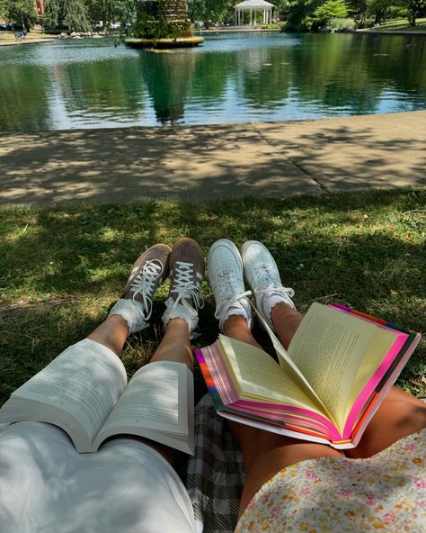 bestie book days 🎀📖🤍🍒👯‍♀️ Reading With Friends Aesthetic, Friends Reading Together Aesthetic, Meet Cute Aesthetic, Bestie Dates, Princess Treats, Bestie Book, Book Besties, Besties Aesthetic, Vision 2025