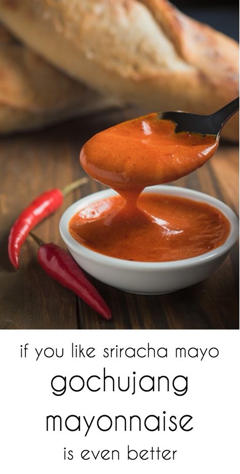 Gochujang Mayo Recipe, Gochujang Mayo, Koreansk Mad, Gochujang Recipe, Gochujang Sauce, Chipotle Mayo, Sriracha Mayo, Hot Sauce Recipes, Asian Sauce