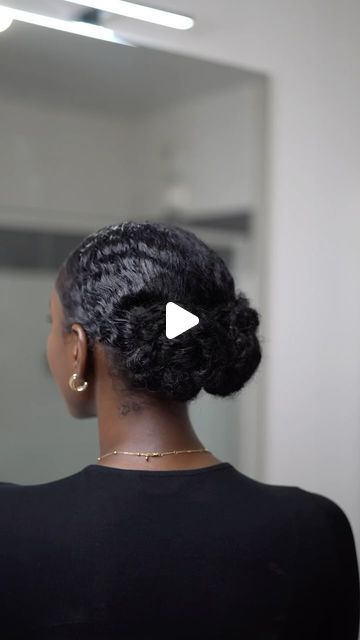 𝐇.𝐎.𝐏.𝐄 on Instagram: "Double buns hair tutorial 🌸🌸🌸🌸" Afro Hairstyles Updo, Twist Buns For Black Women, 4c Hair Bun Style, Bun Styles Natural Hair, Vacation Hairstyles For Natural Hair, Side Bun Natural Hair, Braided Ballerina Bun, Black Hair Buns Updos, Space Buns Black Women Natural Hair