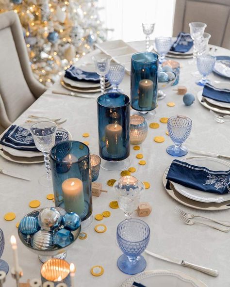 Blue White Christmas Tree, Hanukkah Table Setting, Hannukah Party, Hannukah Decorations, First Night Of Hanukkah, Blue White Christmas, Hanukkah Dinner, Hanukkah Traditions, Blue Table Settings