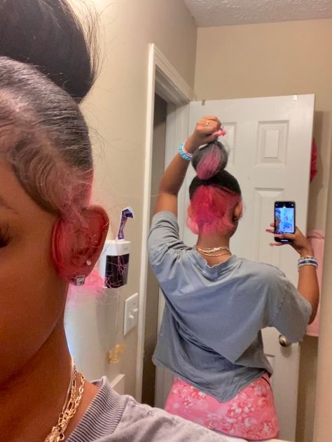 Color Hair Ideas Natural, Dyed Hair Slick Back, Baddie Dyed Natural Hair, Dyed Hair Color Ideas For Black Women Natural Hair, Pink Patch Hair, Hairstyles With Skunk Stripe, Blonde And Pink Dyed Hair, Adore Pink Blush Hair Dye, Peekaboo On Natural Hair