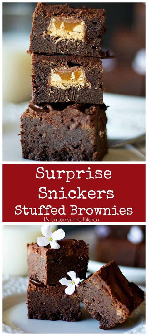 These Surprise Snickers Stuffed Brownies will wow your crowd! They look like usual brownies but when you bite into them, there is a peanut party! #brownies #stuffedbrownies #brownierecipe #chocolaterecipe Snickers Brownies, Stuffed Brownies, Snicker Brownies, Chocolate Dessert Recipes, Ooey Gooey, Monkey Bread, S Mores, Sweets Desserts, Brownie Recipes