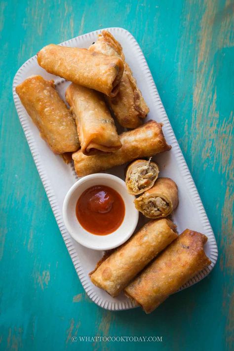 Appetizer Rolls, Spring Roll Recipes, Easy Spring Rolls Recipe, Chinese Spring Rolls, Veg Spring Rolls, Gluten Free Dough, Chicken Spring Rolls, Vegetable Spring Rolls, Spring Roll Wrappers