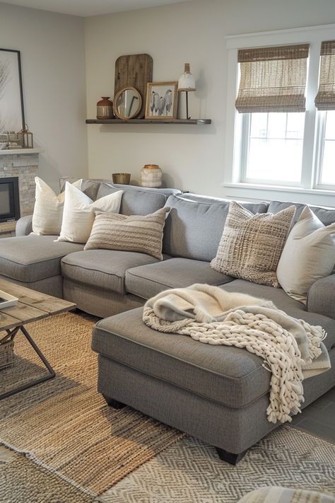 19 Grey Couch Living Room Ideas for a Unique Home Aesthetic Grey Couch Living Room Ideas, Gray Sectional Living Room, Gray Sofa Living, Dreamy Living Room, Couch Living Room Ideas, Living Room Refresh, Grey Sofa Living Room, Couch Styling, Plush Furniture