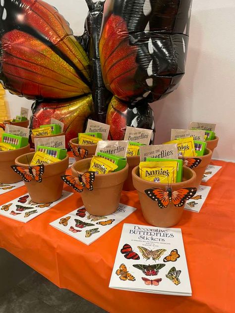 Butterfly Party Crafts, Fall Butterfly Birthday Party, Butterfly Birthday Favors, Three Year Old Butterfly Party, Butterfly Fourth Birthday, Monarch Birthday Party, Butterfly And Bugs Birthday Party, Monarch Butterfly Party Ideas, Butterfly Themed Birthday Party Ideas