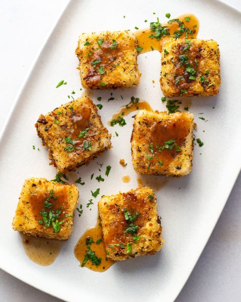 Crispy Sage Tofu | Thanksgiving Tofu Tofu Thanksgiving, Thanksgiving Tofu, August Recipes, Justine Snacks, Justine Doiron, Thanksgiving 2022, Thanksgiving 2023, Veg Food, Vegetarian Thanksgiving