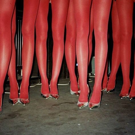 865 Likes, 13 Comments - Wolford (@wolford) on Instagram: “We hear red tights are in.” Moulding Wallpaper, Desire Paths, Colourful Tights, Wallpaper Fashion, Sofa Chaise, I'm With The Band, Moda Vintage, Silver Shoes, How To Pose