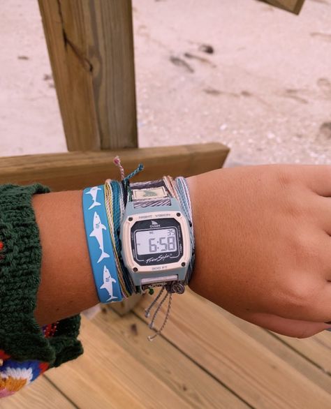 Preppy Shark Watch, Freestyle Shark Watch, Shark Watch With Bracelets, Camp Wrist, Shark Watch Aesthetic, Shark Clip Watch, Shark Watch, Summer Watch, Surf Jewelry