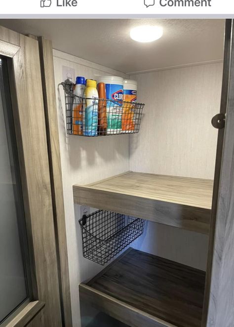 Camper Storage Ideas Travel Trailers, Camper Organization Rv Living, Camper Organization Travel Trailers, Travel Trailer Organization, Camper Bathroom, Glamper Camper, Camper Interior Design, Trailer Storage, Camper Trailer Remodel