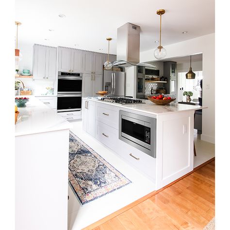 Dining room with built ins