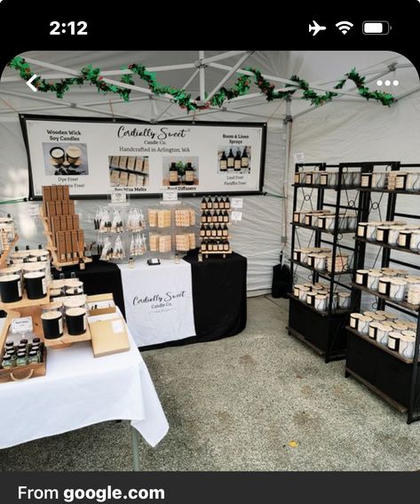 Candle Display Market, Candle Booth Display Ideas Craft Fairs, Farmers Market Soap Display Booth Ideas, Craft Show Candle Display Ideas, Craft Fair Diy Display, Candle Craft Show Display Ideas, Candle Retail Store Design, Candle Shop Display Ideas, Candles Stand Ideas