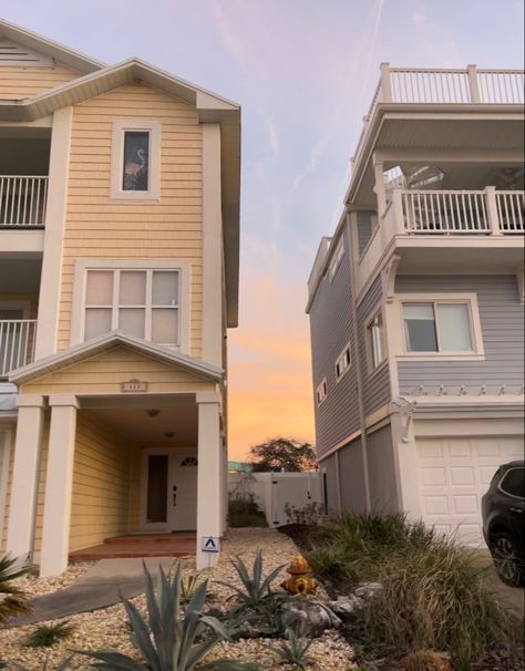 Beach house neighborhood sunset view Florida summer Apartment On Beach, Florida Apartment Exterior, Sunset Beach House, Beach Condo Exterior, Summer House Aesthetic Beach, Small Beach House Aesthetic Exterior, Beach Apartments Exterior, Virginia Beach House, Beach House Neighborhood