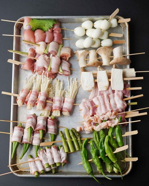 Chicken Yakitori Recipe, Grilled Quail, Charcoal Grilled Chicken, Yakitori Recipe, Yakitori Skewers, Yakitori Chicken, Recipes Grill, Recipe Japanese, Grilled Chicken Skewers