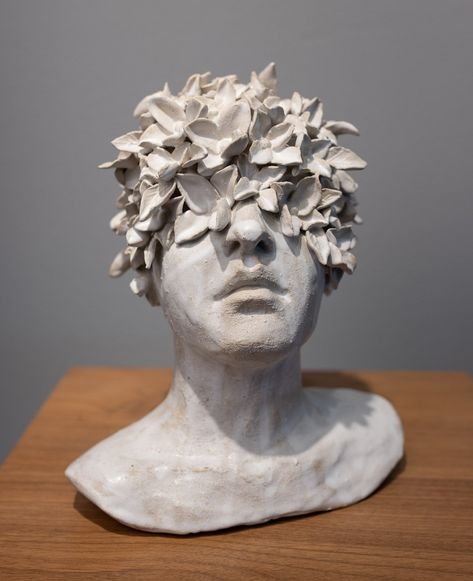 Flower Head Sculpture, Clay Mask Art Ideas, Metamorphosis Sculpture, Gcse Ceramics, Sculpture With Flowers, Ceramic Heads, Ceramic Monsters, Hand Casting, Ceramic Mask