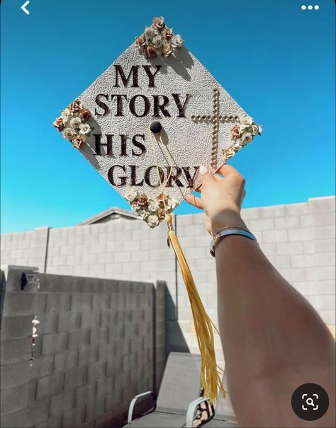 God Inspired Graduation Cap, Graduation Cap Designs Dory, Grad Cap Black Woman, Grad Cap Inspo Christian, Christan Grad Caps, Grab Cap Ideas, God Did Graduation Cap, Graudtion Caps Ideas 2023, Graduation Cap Decor Ideas