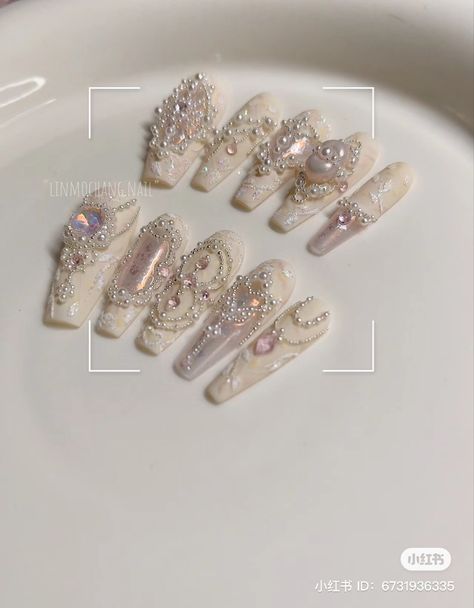 Xv Ideas, Princess Nails, Fake Nails Designs, Asian Nails, Hello Nails, Monkey Pictures, Blush Nails, Really Cute Nails, Kawaii Nails