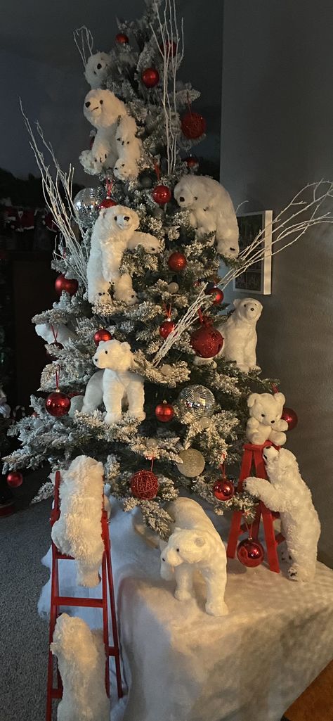 Polar Bear Themed Christmas Tree, Polar Bear Christmas Tree Ideas, Red And White Christmas Tree, Slim Christmas Tree, Holiday Trees, Polar Bear Christmas, Red And White Christmas, Christmas Table Centerpieces, Themed Christmas