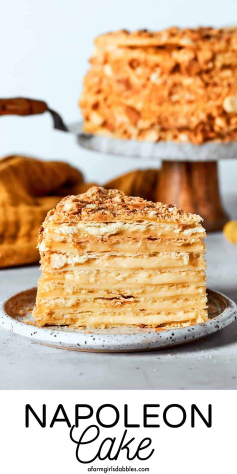 Napoleon Cake Recipe, Napoleon Dessert, Russian Cake, Napoleon Cake, Goat Milk Recipes, French Vanilla Cake, Russian Cakes, French Cake, Holiday Baking Recipes