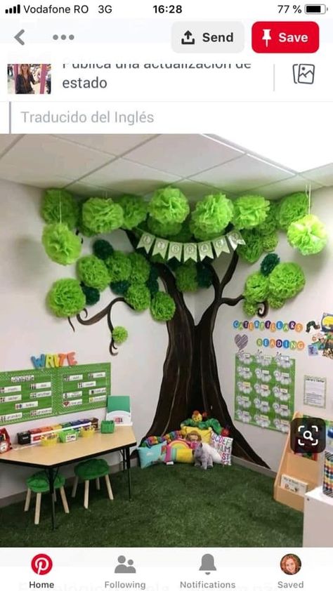 Classroom Tree, Reading Corner Classroom, Preschool Rooms, Kindergarten Classroom Decor, Preschool Classroom Decor, Elementary Classroom Decor, Paper Wall Hanging, Diy Classroom, Crafty Creations