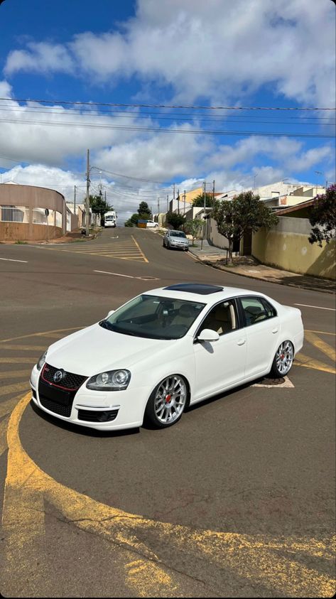 Bora Vw Tuning, Vw Bora Tuning, Jetta Mk5, Golf Mk5, Jetta A2, Vw Jetta, Dream Cars, Volkswagen, Audi