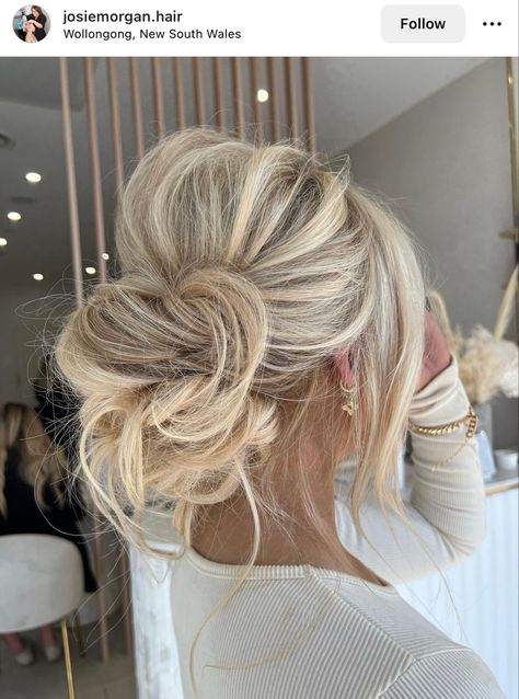 Higher Updos, Long Hair Updos, Messy Low Bun, Chignon Simple, Bridesmaid Hair Inspo, Shower Hair, Wedding Hair Up, Guest Hair, Mother Of The Bride Hair