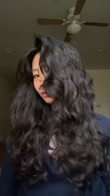 Em on Instagram: "wavy hair/post perm routine! #koreanperm #waveperm #wavyperm #wavyhair (also side note if i hear “Christina yang core” one more time i swear)" Curly Hair On Asian Women, Curly Wavy Straight Hair, Big Wave Perm Long Hair, Long Layers Haircut For Thick Hair Wavy Shoulder Length, Thick Wavy Hair Aesthetic, Perm Inspo Long Hair, Mexican Wavy Hair, Perm Routine, Permed Asian Hair