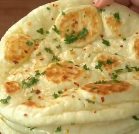 Turkish Bread Flatbreads, Turkish Flatbread Recipe, Yoghurt Flatbread, Soft Flatbread Recipe, Soft Flatbread, Recipes For Turkey, Turkish Flatbread, Grandma Recipes, Turkish Bread